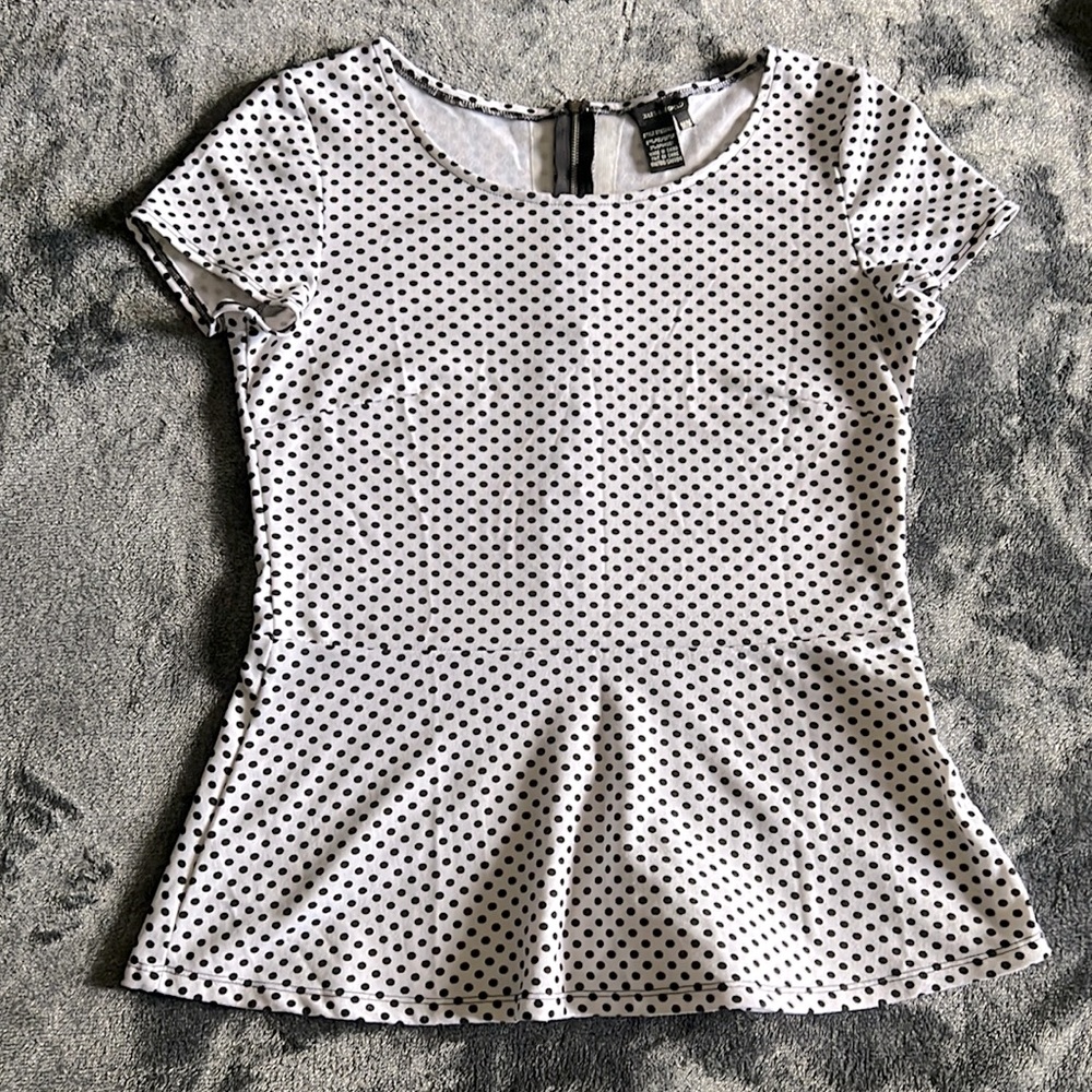 JL Jules & Leopold White Black Polka Dot Back Zip Peplum Top size Medium